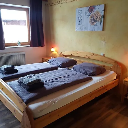 Bed & Breakfast Fruhstuckspension Lichtspitze Haeselgehr
